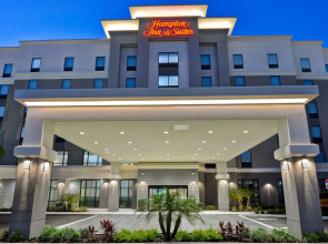 Hampton Inn  Suites Tampa Riverview Brandon