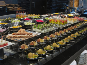 DoubleTree by Hilton Hotel Istanbul - Piyalepasa