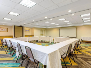 La Quinta Inn & Suites by Wyndham Orlando I Drive/Conv Ctr