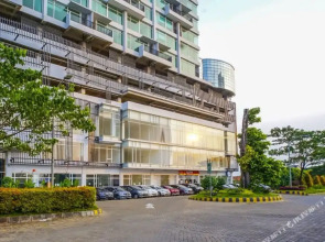 Treepark City Apartement by Echa