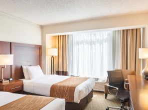 Comfort Inn by the Bay