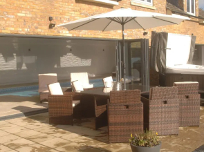 Woodhouse Farm Lodge