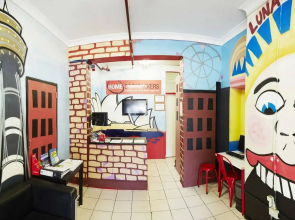 Home Backpackers
