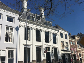 Hotel aan de Dam