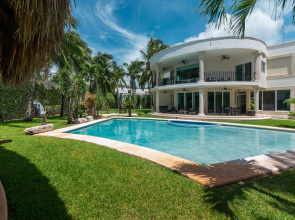 Villa Palmeras