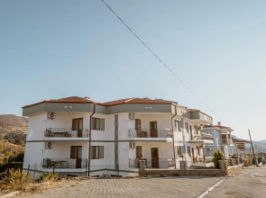 Azra Apart & Otel