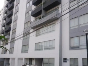 3bed Apt in Miraflores - Free Wifi, Free Parking