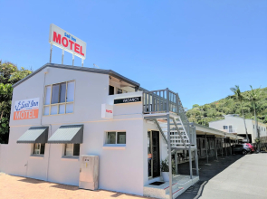Sail Inn Motel