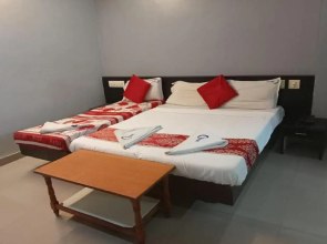 Hotel Nadaradjane Residency