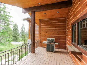 Velvet Falls Custom 58 - 4 Br Home