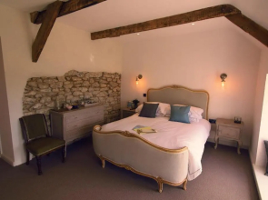 Luxurious property set in the heart of Cornwall with breathtaking views -Rhubarb Cottage