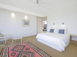 Southern Exposure Holiday House
