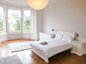 Silver Lining - Luxury Thirlestane Road