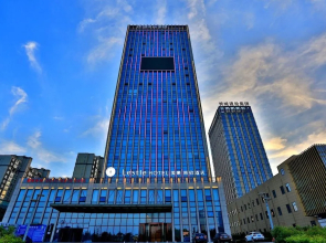 Mehood Lestie Hotel New Century Avenue