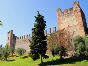 Holiday Appartment With a big Garden, Nearby Lazise's Centre