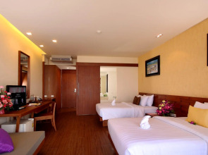 Отель Karon Phunaka Resort & Spa