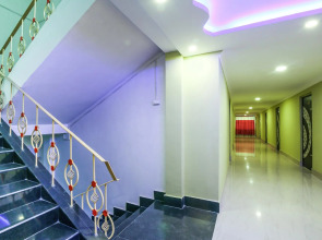 OYO Flagship 70422 Hotel Lokenath