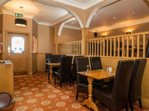 Station Hotel