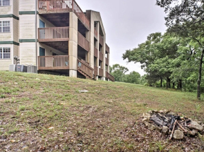 Indian Point Getaway Near Silver Dollar City!