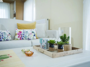 Sea Daffodil Apartments