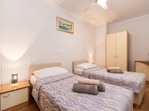 Captivating Apartment in Vela Luka With Balcony