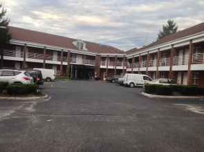 Village Inn