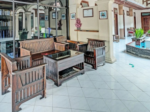OYO 91596 Hotel Rajadani