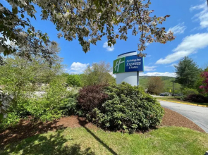 Comfort Inn & Suites Loon Mountain