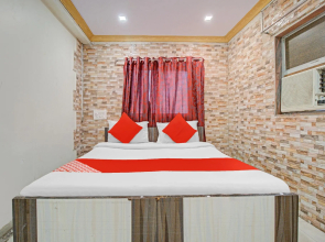 OYO 76769 Hotel Zam Zam Palace
