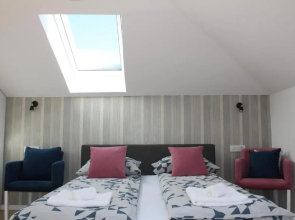 Residence 4th Floor(City Hall)