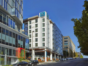 AC Hotel by Marriott Seattle Bellevue/Downtown