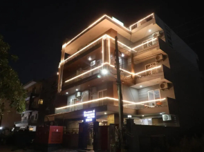 Niketan Medanta Service Apartment
