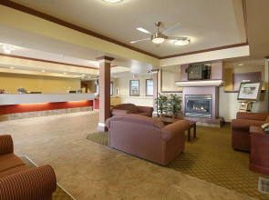 Super 8 by Wyndham Fort Saskatchewan
