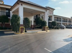 Motel 6 Laurel, MS