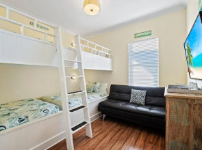 Beach Ya To It S 212 Kono Way 4BR 3BA 12