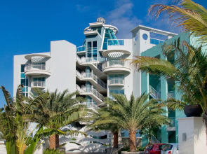 Oyster Bay Beach Resort