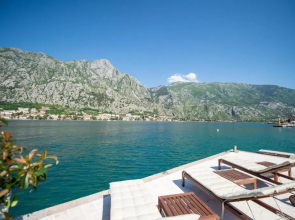 Seaside House Kotor