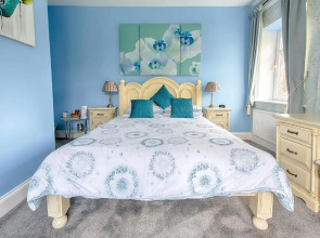 Halmer Grange Guest House