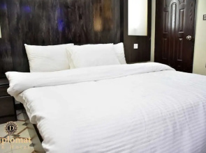 Diplomat Inn Hotel