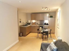 Birmingham Ruby, 2 Bedroom Apartment