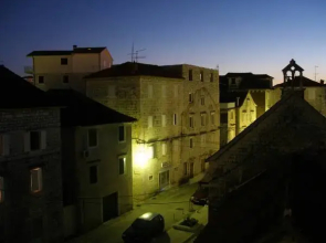 Apartments Madirazza