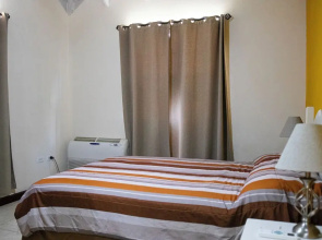 Apartment With Pool Near Golf Course And Oistins