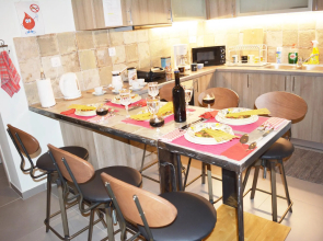 Metro Thission Apt (100 Meters From Acropolis )