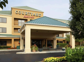 Courtyard by Marriott Newark Granville