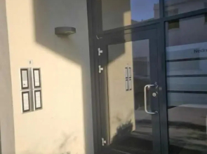 3 Bedroom Apartment With Free Parking