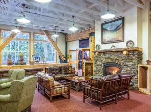 Denali Park Village