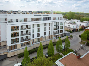 5th Floor Apartment in Warsaw by Renters