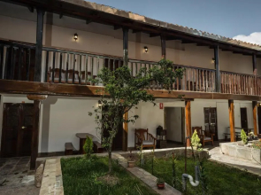Emilia Hotel