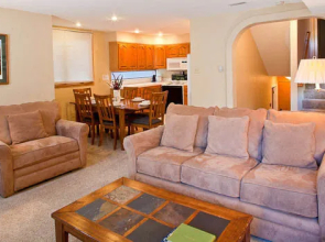 Telluride Lodge by Telluride Alpine Lodging