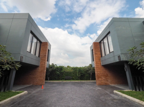 OYO 75368 Demadre Resort